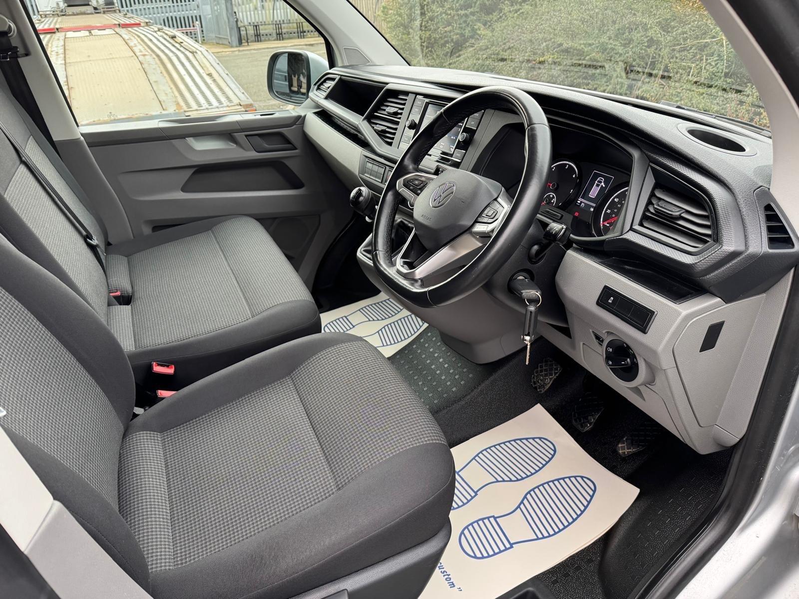 Volkswagen Transporter 2.0 TDI T28 Startline Panel Van 5dr Diesel Manual FWD SWB Euro 6 (s/s) (150 ps)